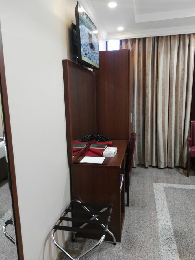 Отель Al-Aseel Umm Al-Qura Мекка Экстерьер фото